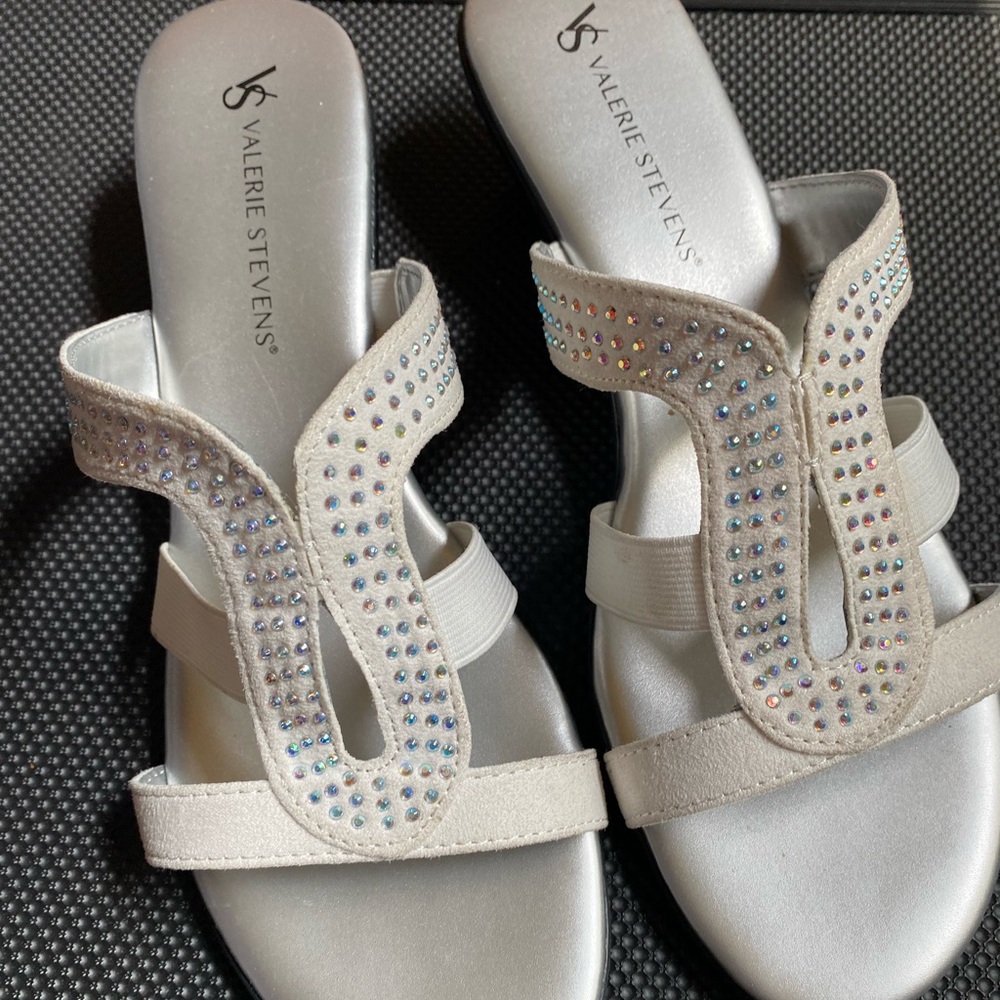Valerie Stevens shoes - Picture 2 of 3